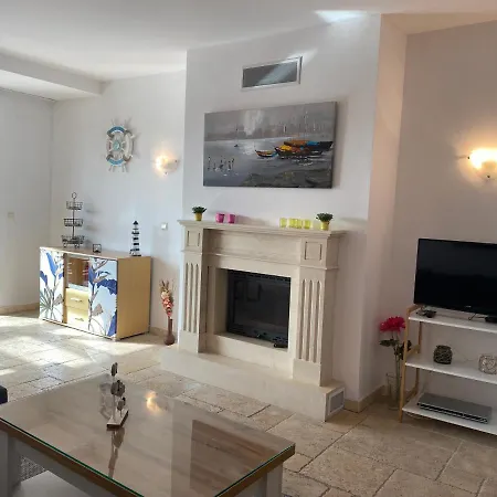 59 Kaliakria Seaview Luxury דירה טופולה